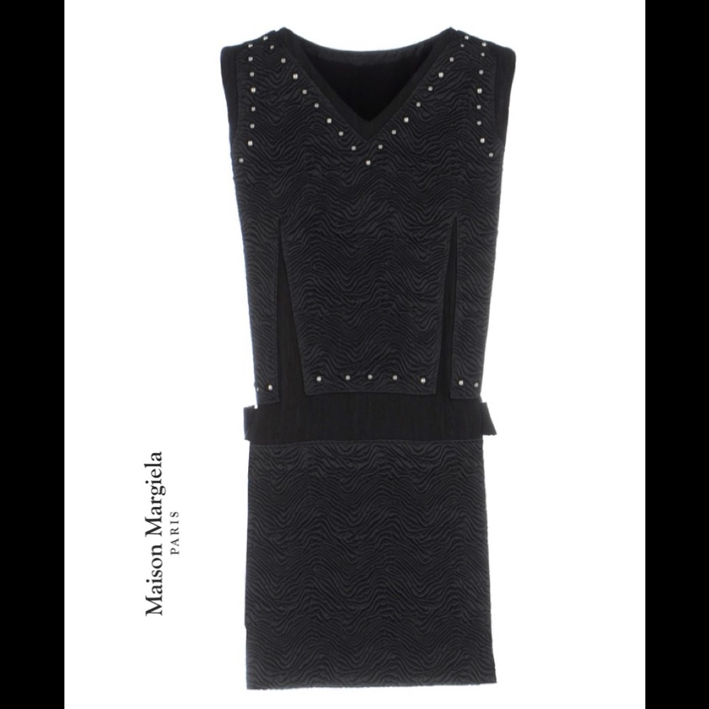 🆕💯AUTHENTIC MAISON MARGIELA (STUDDED) APRON TOP 🔥❤️